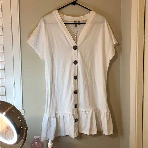 dresses with big buttons